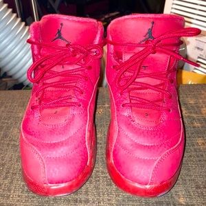 Boy’s Jordan shoes Size 2 youth